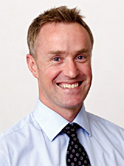 Alastair Hanlon, director